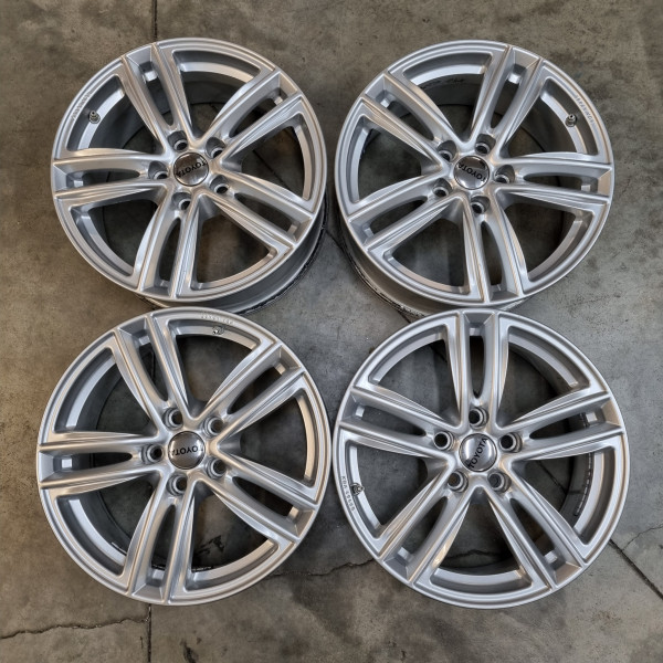 5x114.3 R17 7.0J ET38 72.5