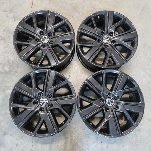 5x120 R18 8.0J ET50 65