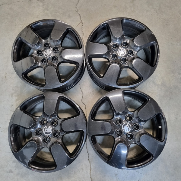 5x112 R17 7.0J ET50 57.1