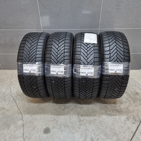 225/45R17 MICHELIN DOT3818