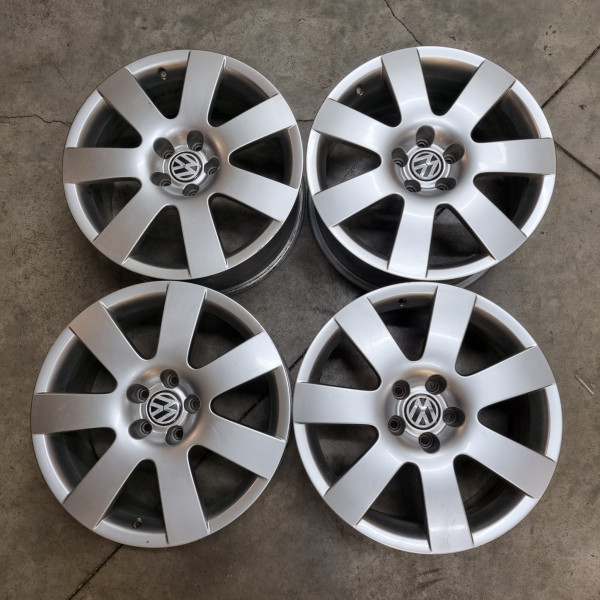 5x112 R18 8.5J ET45 57