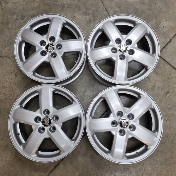 5x100 R15 6.0J ET38 57.1