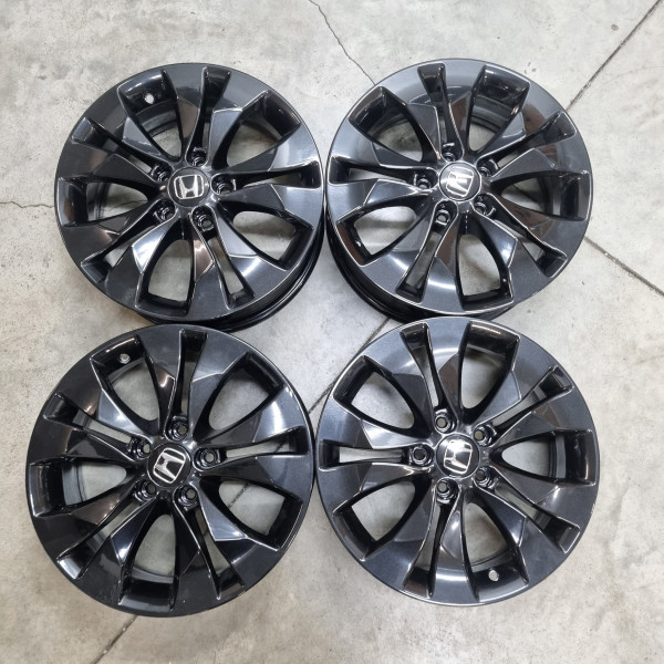 5x114.3 R17 6.5J ET50? 64.1