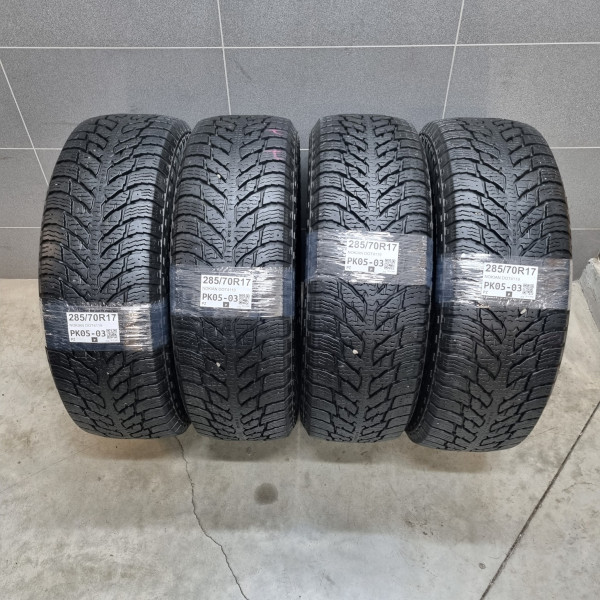 285/70R17 NOKIAN DOT4119