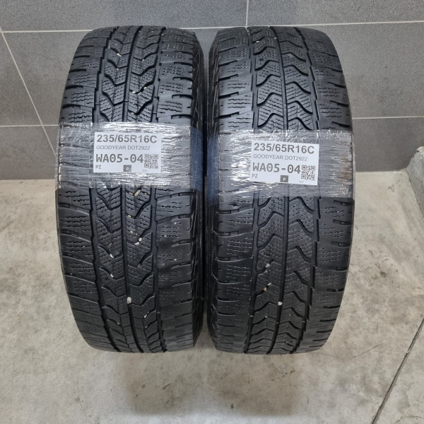 235/65R16C GOODYEAR DOT2922