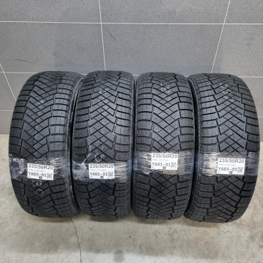 235/50R20 PIRELLI DOT3821