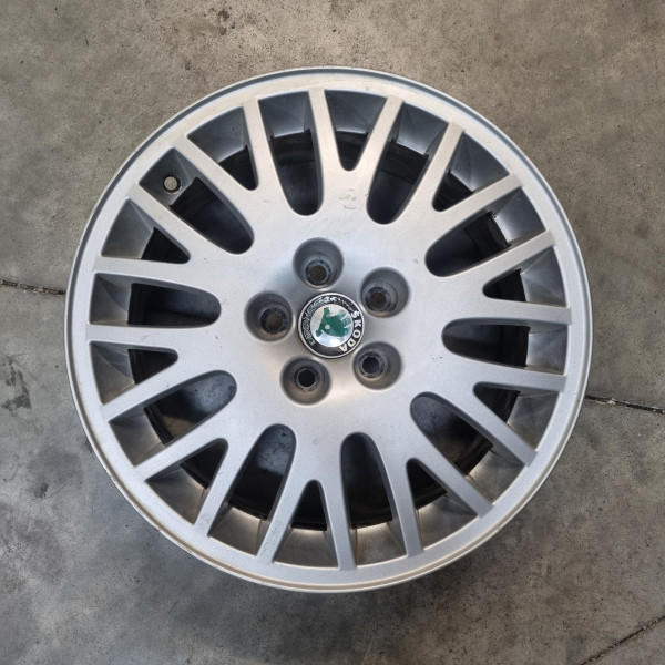 5x100 R16 6.5J ET42 57