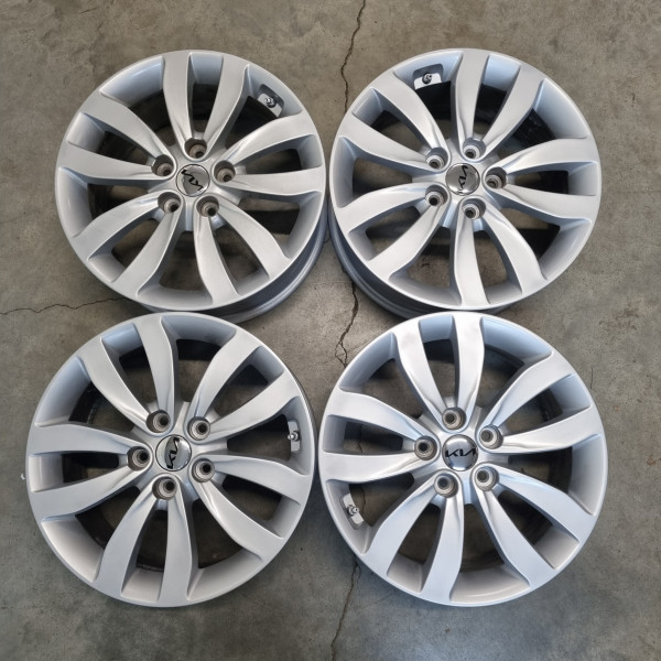 5x114.3 R17 7.0J ET50.5 67