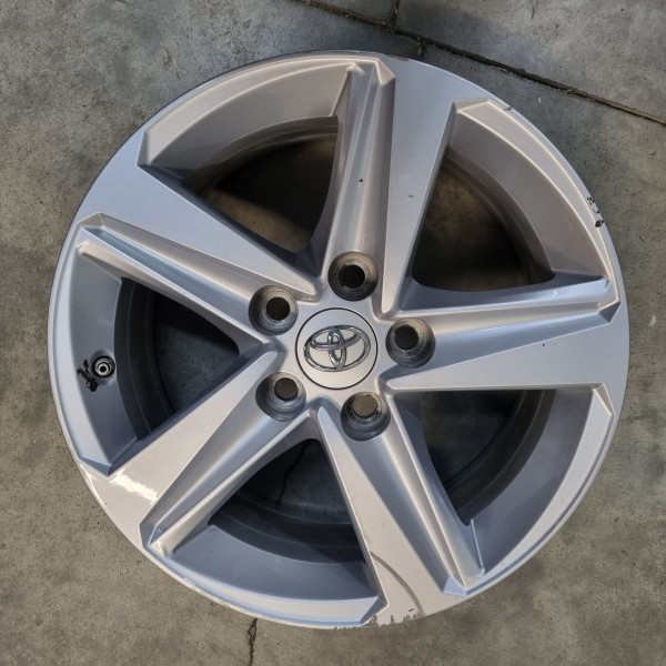 5x114.3 R16 7.0J ET40 60