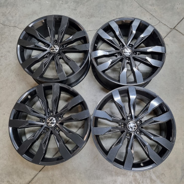 5x112 R19 8.0J ET47 57