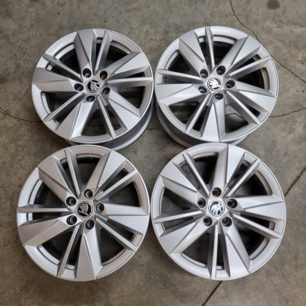 5x112 R17 7.0J ET45 57.1