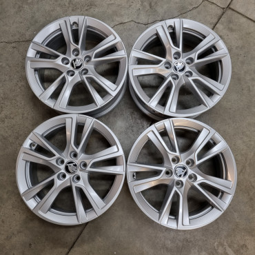 5x100 R16 6.0J ET45 57.1