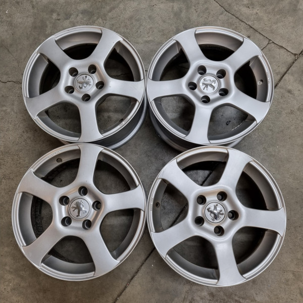 5x108 R15 6.5J ET40 70