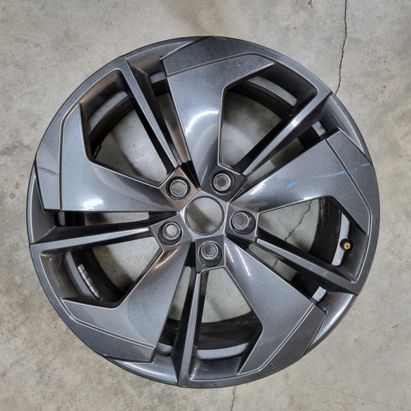 5x112 R18 7.5J ET48 57