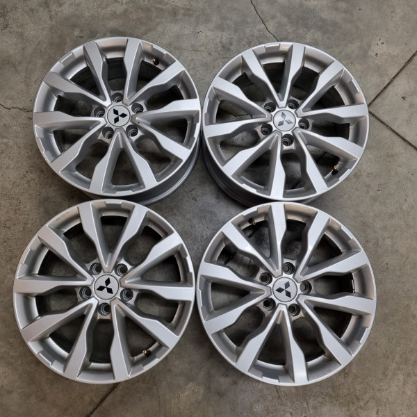 5x114.3 R17 7.0J ET38 67