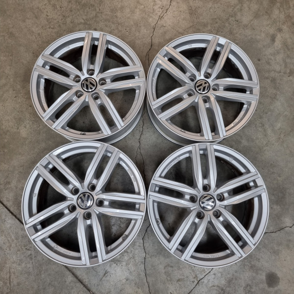 5x112 R17 7.0J ET54 57