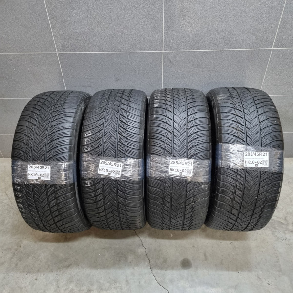 285/45R21 BRIDGESTONE RSC DOT4218