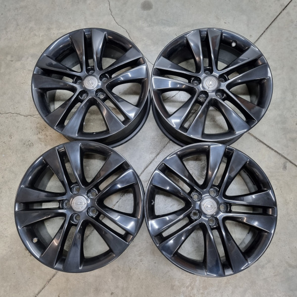 5x115 R18 8.0J ET46 70