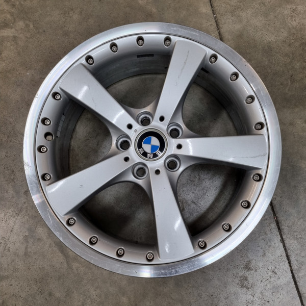 5x120 R19 8.0J ET37 72.5