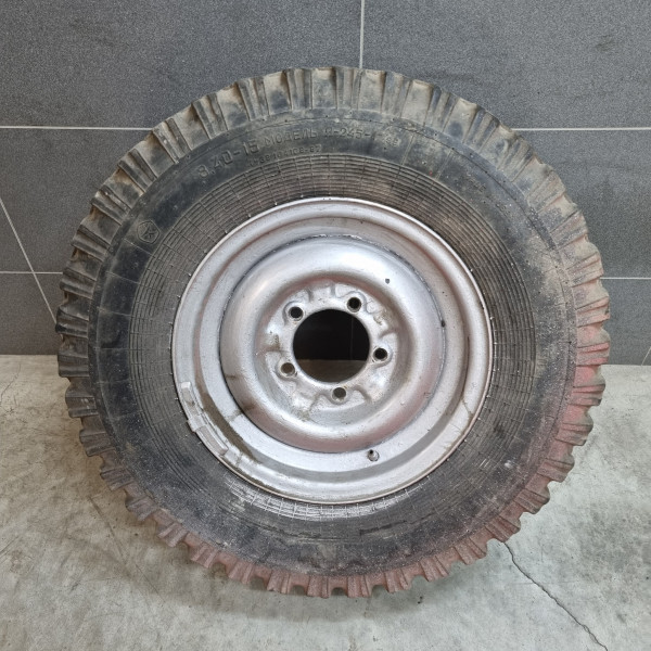 5x139.7 R15 ET? ?J 108 8.40-15 MUKACEV