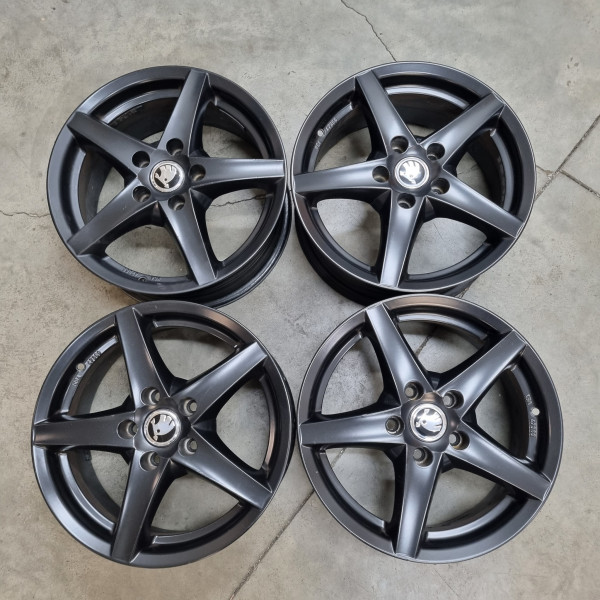 5x112 R16 7.0J ET50 76