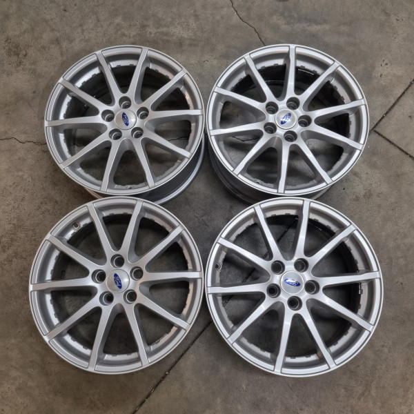5x108 R17 7.0J ET45 63.3