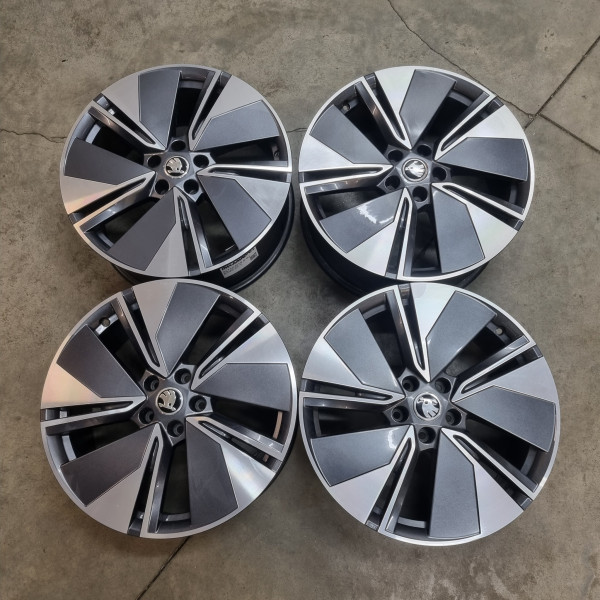 5x112 R19 8.0J ET45 57.1 škoda Regulus Enyaq Elroq