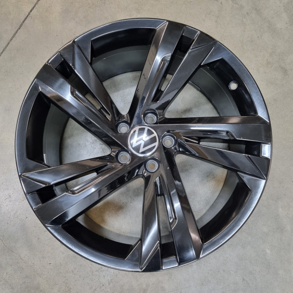 5x112 R19 8.5J ET38 57.1