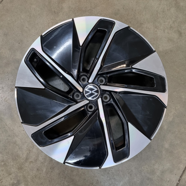 5x112 R19 8.0J ET45 57.1