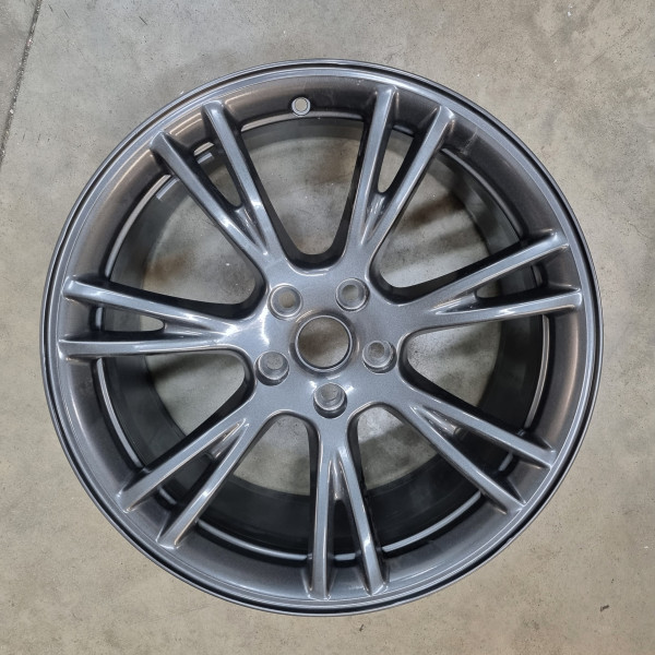 5x114.3 R19 9.5J ET45 64.1