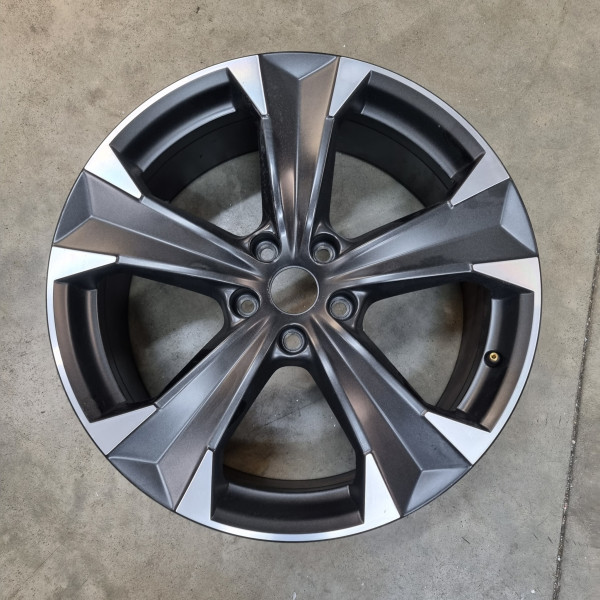 5x112 R19 8.0J ET45 57.1