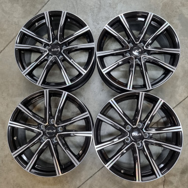 5x108 R19 7.0J ET47.5 63.3 Black/polished AEZ Montreal dark