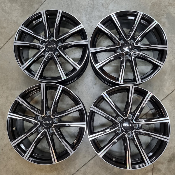 5x108 R19 7.0J ET47.5 63.3 Black/polished AEZ Montreal dark