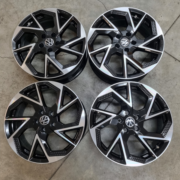 5x112 R18 7.5J ET40 57.1 Dark Dezent AP