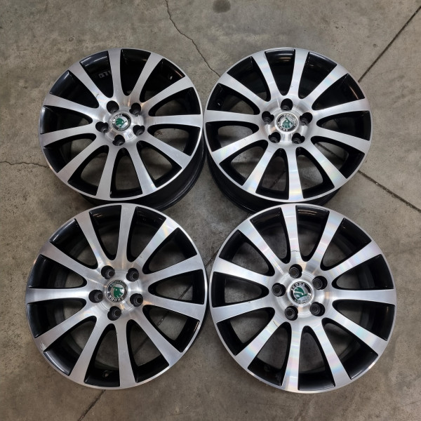 5x112 R17 7.0J ET45 57.1