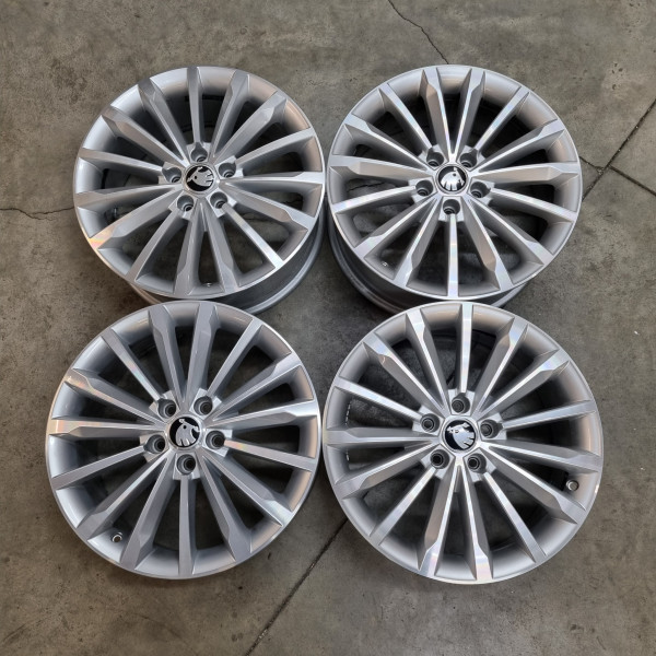 5x112 R18 7.0J ET43 57.1