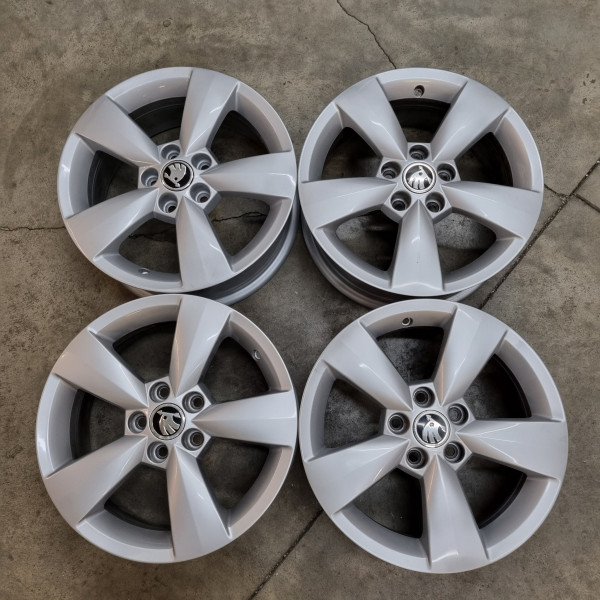 5x100 R15 6.0J ET38 57.1