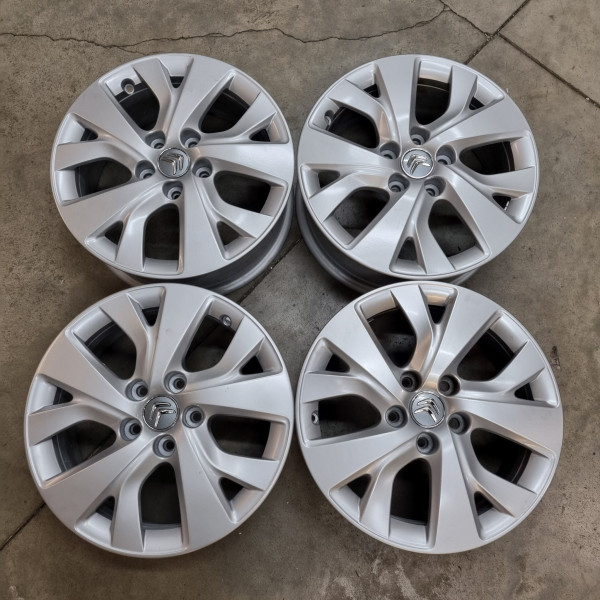 5x108 R16 6.5J ET47 65.1