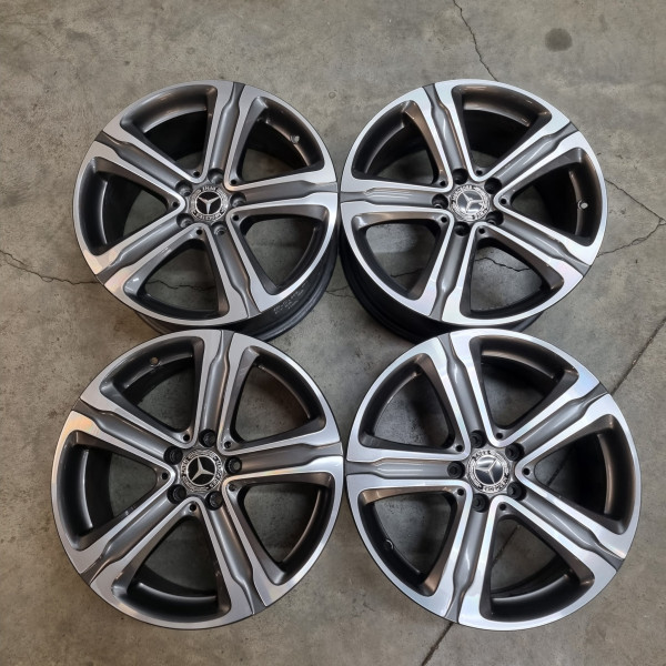 5x112 R18 8.0J ET38 66.6