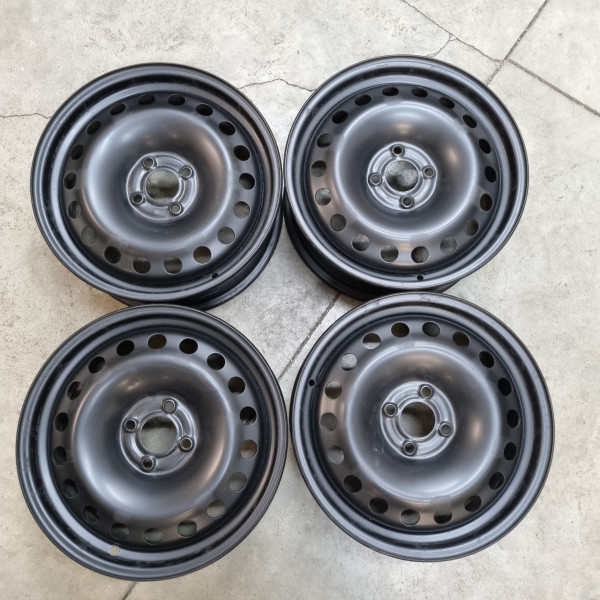 4x100 R16 6.5J ET49 60.1