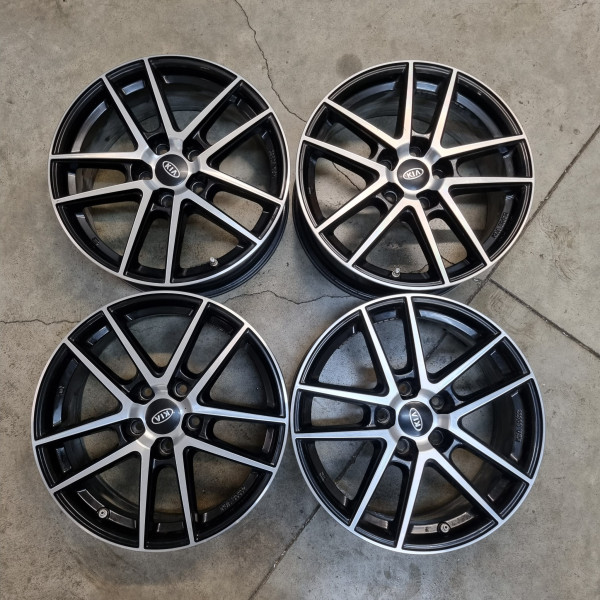 5x114.3 R17 7.5J ET45 70.1