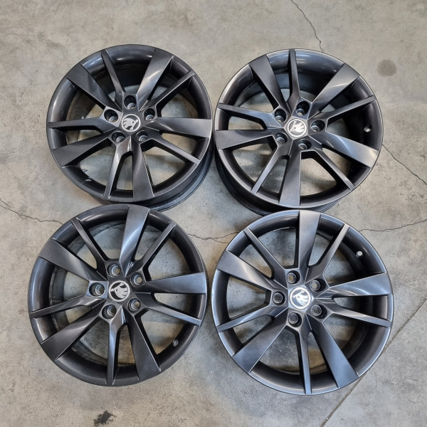 5x112 R17 7.0J ET49 57.1