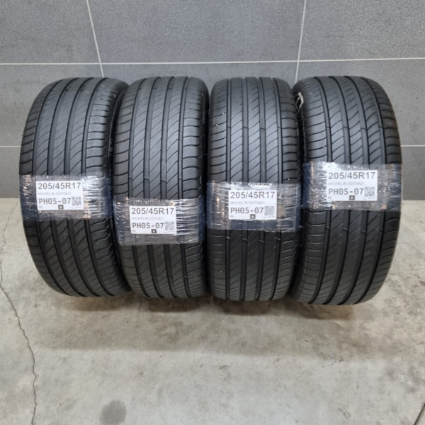 205/45R17 MICHELIN DOT0421