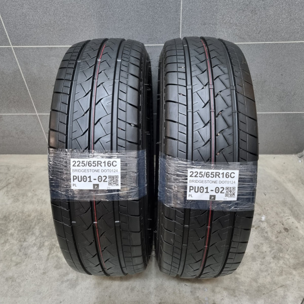 225/65R16C BRIDGESTONE DOT0124