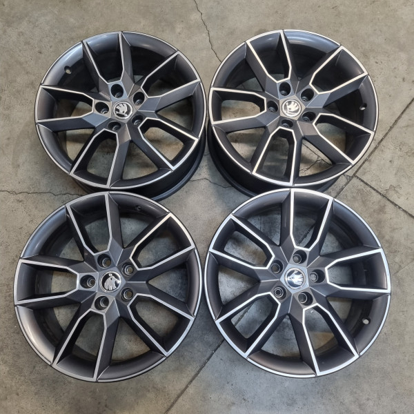5x112 R18 7.0J ET51 57.1