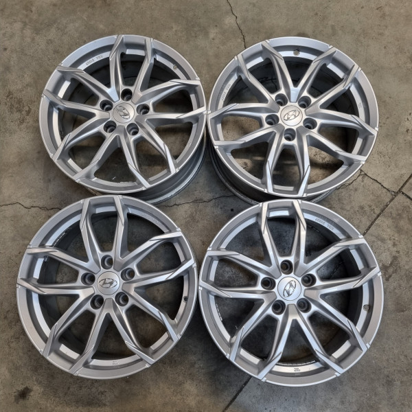 5x114.3 R17 7.5J ET45 70.1