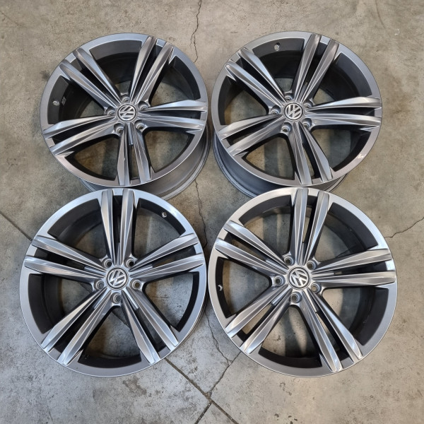 5x112 R19 8.5J ET38 57.1