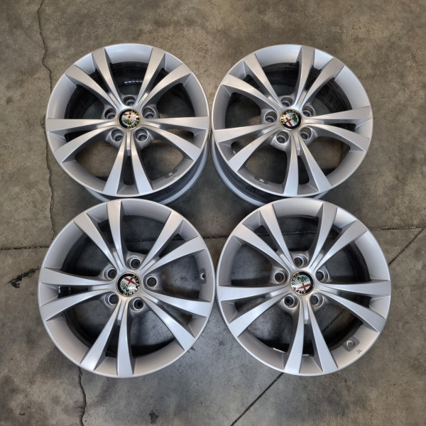 5x110 R16 7.0J ET41 65.1