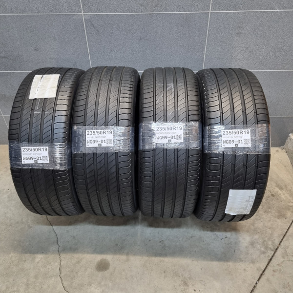 235/50R19 MICHELIN DOT2221