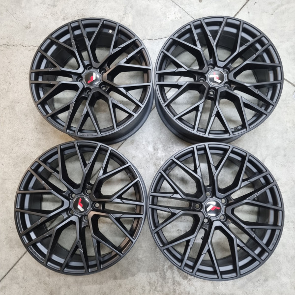 5x112 R19 8.5J ET35 66.6 Black Matt Carmani 20 Ludwig